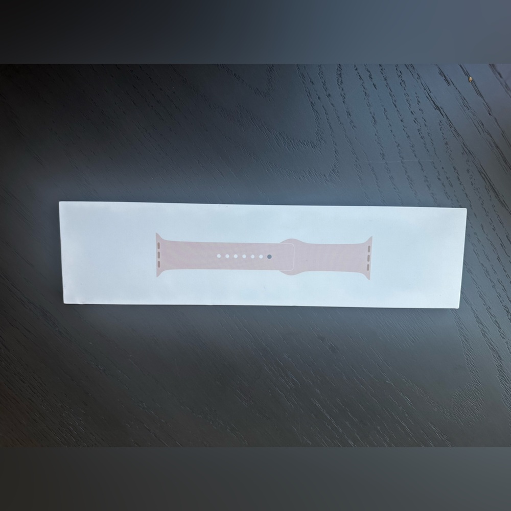 Sealed in box Apple Watch Sports Bans 40mm pink sand